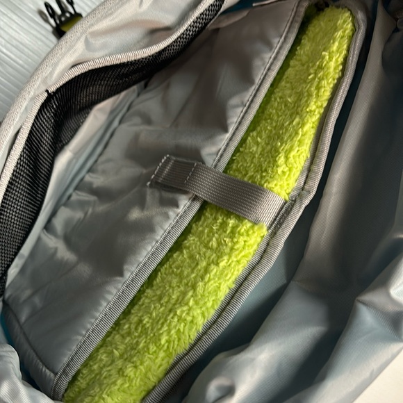 Eddie Bauer Daisy Shoulder Messenger Blue Laptop Bag - Picture 9 of 14